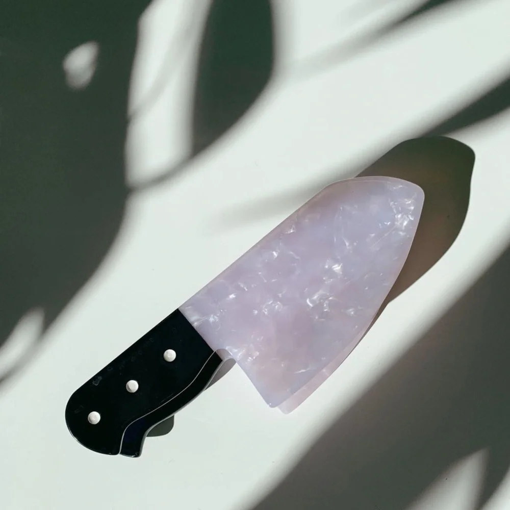 NWT ⚜️🔪⚜️ Acrylic Knife Hair Claw Clip Accessory Halloween